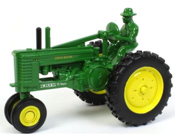 ERT45727 - JOHN DEERE A avec conducteur 75 éme Anniversaire