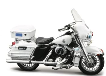 MST462 - HARLEY DAVIDSON FLHTPI Electra Glide Police 2004 Blanche