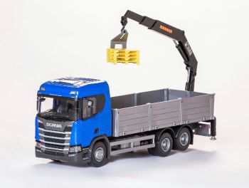 EMEK50604 - SCANIA CR 500 6x4 bleu avec grue arrière de chargement HIAB