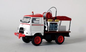 ELI101366 - Camion de dépannage SINPAR CASTOR