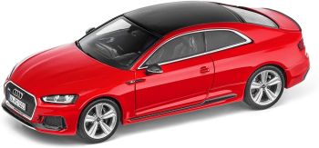 SPA5011715031 - AUDI RS 5 Coupé 2016 rouge