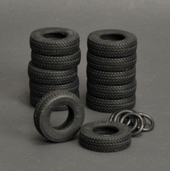 YCC560-3 - 12 Pneus 16.00 / R25 pour grue LIEBHERR LTM 1350