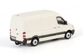 WSI03-1110 - MERCEDES Sprinter Réhaussé Avec crochet d'attellage