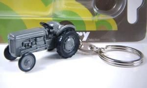 UH5515 - Porte Clefs FERGUSON TEA20