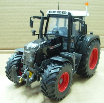 UH4074 - FENDT 415 Black - Série Spéciale 1500 ex