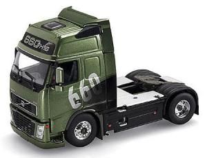 MOT013525 - Camion VOLVO FH16