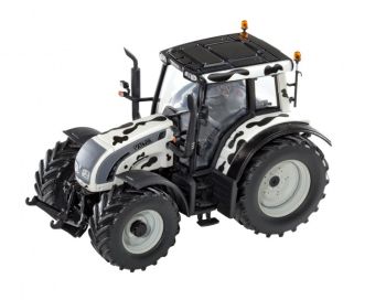 UH4980COW - Valtra N 142 "Cow Edition" Série limitée