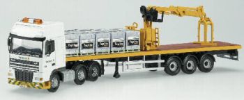 CORCC13219 - DAF XF 6x4 Avec remorque 3 Essieux et grue de déchargement