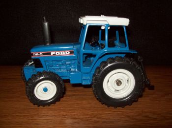 ERT882 - FORD TW-5
