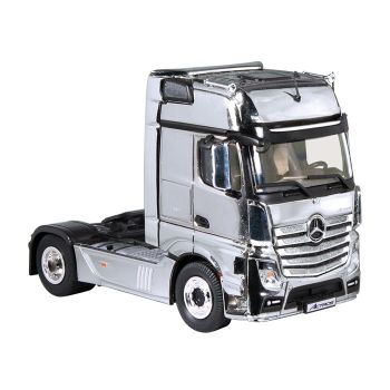 NZG844/01 - MERCEDES ACTROS FH25 Giga Space 4x2 "Chromé"