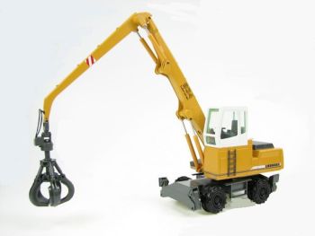 CON2832/01 - Pelle sur pneu LIEBHERR A 934 avec grappin