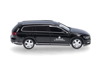 HER700870 - VOLKSWAGEN Passat Variant Bundeswehr noir