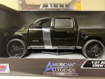 MMX79357ZW - DODGE RAM 1500 Crew Cab Laramie  2019 Noire