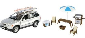 MMAX79723 - BMW X5 Argent avec accessoires de camping