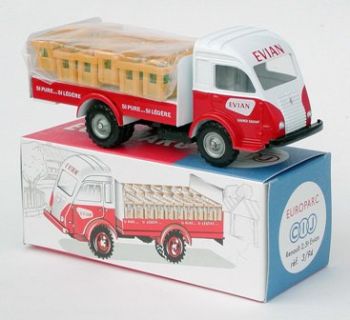 NOREV394 - RENAULT 2.5Tonnes Galion EVIAN Ech:1/43