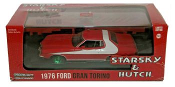 GREEN86442VERTE - FORD Gran Torino 1976 de la série Starky et Hutch jante verte