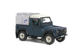 BRI42101 - 4x4 LAND ROVER Defender 90 avec Hard Top