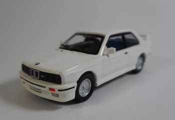 MNC870020221 - BMW M3 E30 1986 Blanc