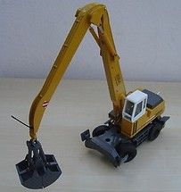 CON2839/01 - Pelle LIEBHERR A 954 B HD Litronic Avec grappin et bec preneur