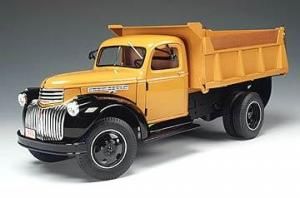 HIG50342 - Camion Benne CHEVY 1946 Or et Noir