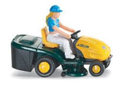 WIK039501 - Tondeuse autoporté Ech:1/87