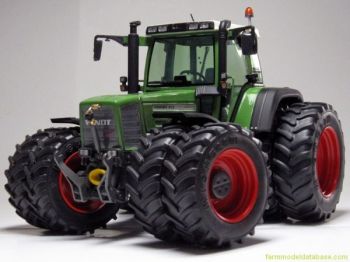 WEI1022N - FENDT 822 Jumelé