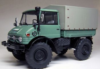 WEI1012-2 - UNIMOG 406 Bâché