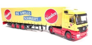 NZG555/01 - MERCEDES avec semi bachée SINALCO