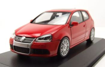 MXC940054500 - VOLKSWAGEN Golf V R32 2005 Rouge
