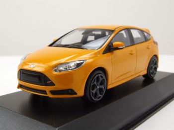 MXC940081901 - FORD Focus ST 2011 Orange métallique