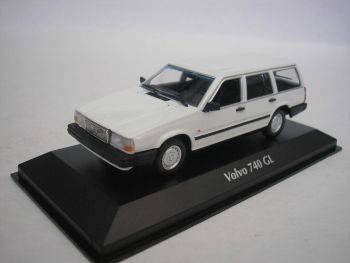 MXC940171710 - VOLVO 740 GL Break 1986 Blanche