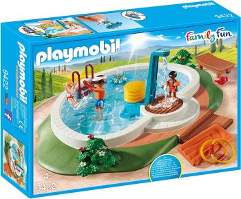 PLAY9422 - Piscine avec douche