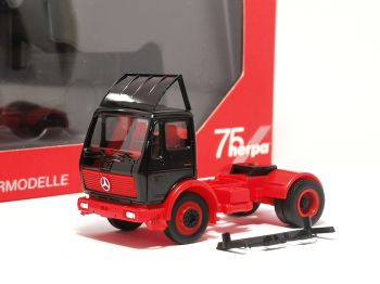 HER956581 - MERCEDES NG80 4x2 SpiWa 75 ans