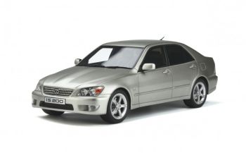 OT991 - LEXUS IS200 1998 gris