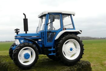 MAR1305 - FORD 5610 Gen II 4 roues