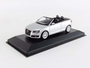 MXC940017130 - AUDI A3 Cabriolet 2007 grise