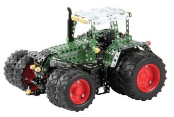 TRO10068 - FENDT 939 Vario 8 Roues 1130 Pièces Ech:1/16