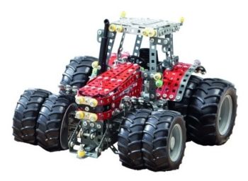 TRO10083 - MASSEY 8690 8 Roues 1057 Pièces Ech:1/16