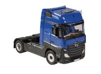 NZG844/06 - MERCEDES Actros MP 04 Big Space "Bleu"