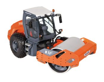 NZG868 - Rouleau HAMM H13i Compacteur