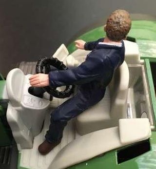 ADF32114 - Conducteur de tracteur