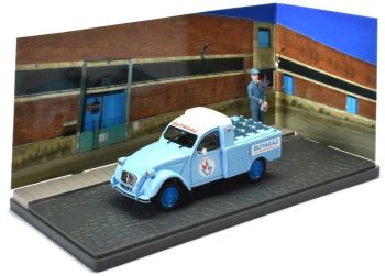 ATL2428021 - CITROEN 2CV AK350 pick-up Butagaz de la série les petits utilitaires des artisans et commerçants