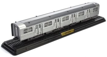 ATL2434008 - Remorque intermédiaire ZBB-25101 seconde classe grise inox pour automotrice Type ZBD-5101 SNCF de la série Les Automotrices des Réseaux Français machine non-fonctionnel