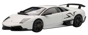 AUT54628 - LAMBORGHINI Murcielago LP670-4 SV (2009) Blanche