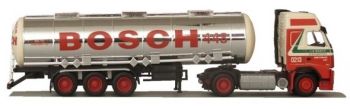 AWM53056 - VOLVO FH12 Globetrotter XL 4x2 Avec citerne 3 Essieux "BOSCH" Ech:1/87