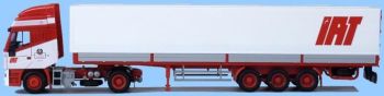 AWM70943 - IVECO Eurostar 4x2 et remorque 3 Essieux bachée "IAT" Ech:1/87
