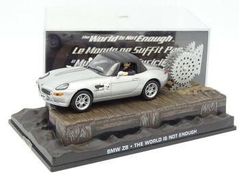 MAGJBBMWZ8 - BMW Z8 James Bond 007 Le Monde ne Suffit Pas