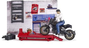 BRU62101 - Coffret Figurine mécanicien avec moto et accessoires