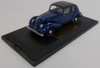 CLASSC1018 - AMILCAR Coumpound berline 1938 bleue toit noir