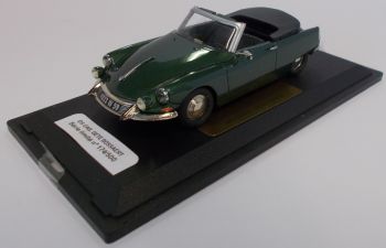 CLASSC1035 - CITROEN DS Gété Bossaert V cabriolet ouvert 2 portes vert